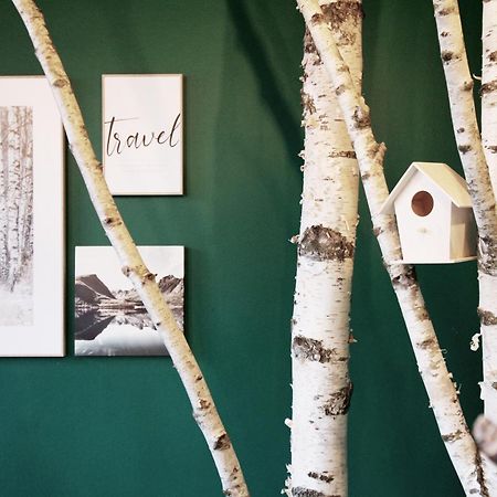Secret Hideaways Wood Lodge Mit Kinderzimmer Messe L City L Flughafen L Hbf 뒤스부르크 외부 사진