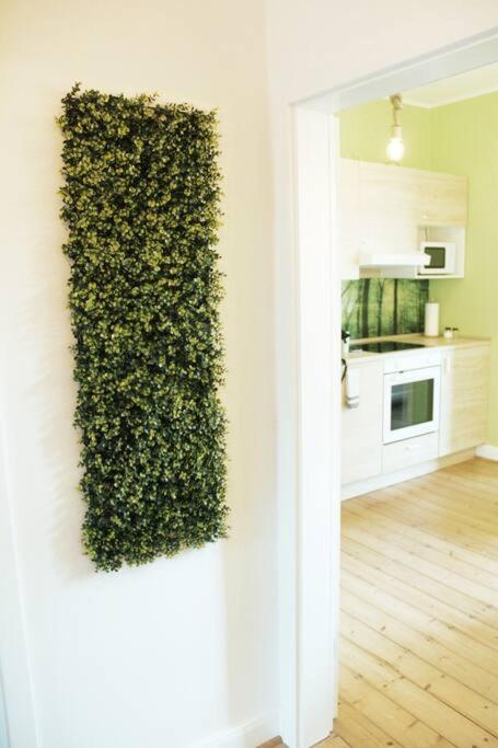 Secret Hideaways Wood Lodge Mit Kinderzimmer Messe L City L Flughafen L Hbf 뒤스부르크 외부 사진