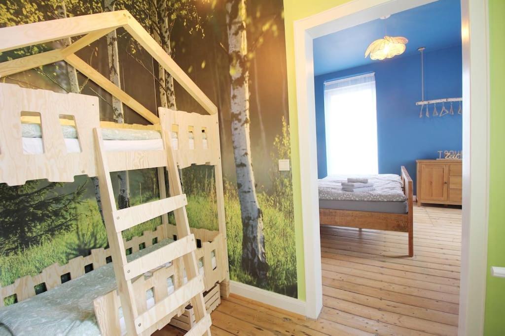 Secret Hideaways Wood Lodge Mit Kinderzimmer Messe L City L Flughafen L Hbf 뒤스부르크 외부 사진